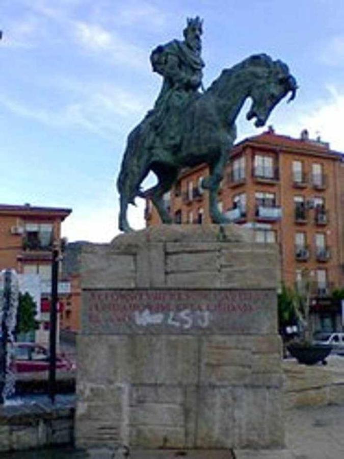 דירות Plasencia Santa Ana מראה חיצוני תמונה